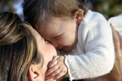 мајка и бебе